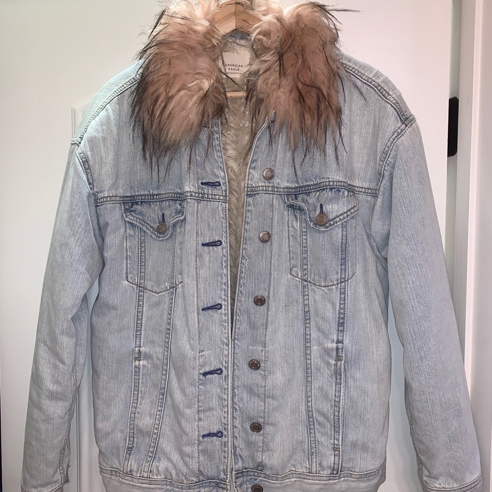 AMERICAN EAGLE jean fuzzy jacket
